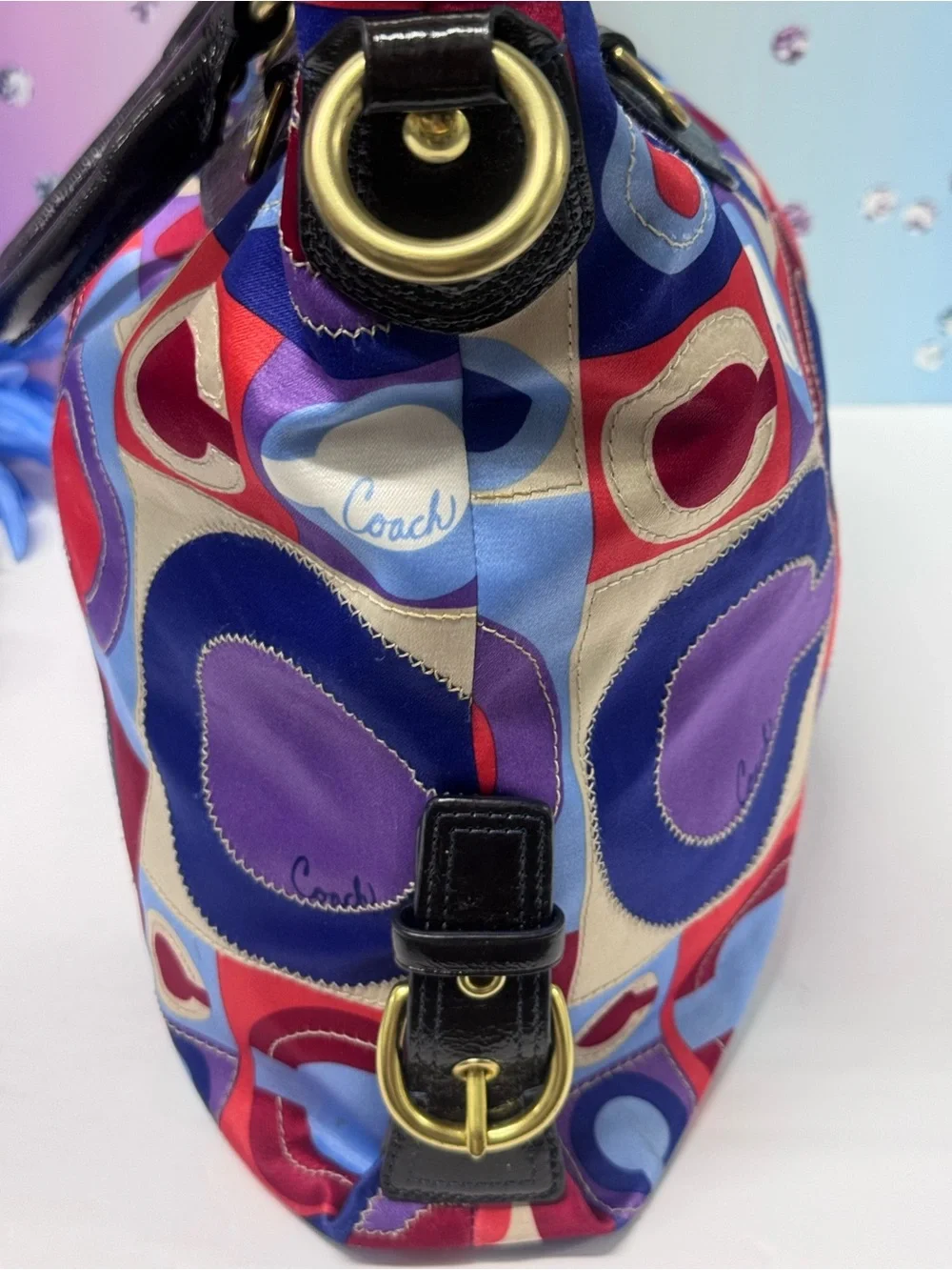 RETRO COACH OP ART TOTE BAG